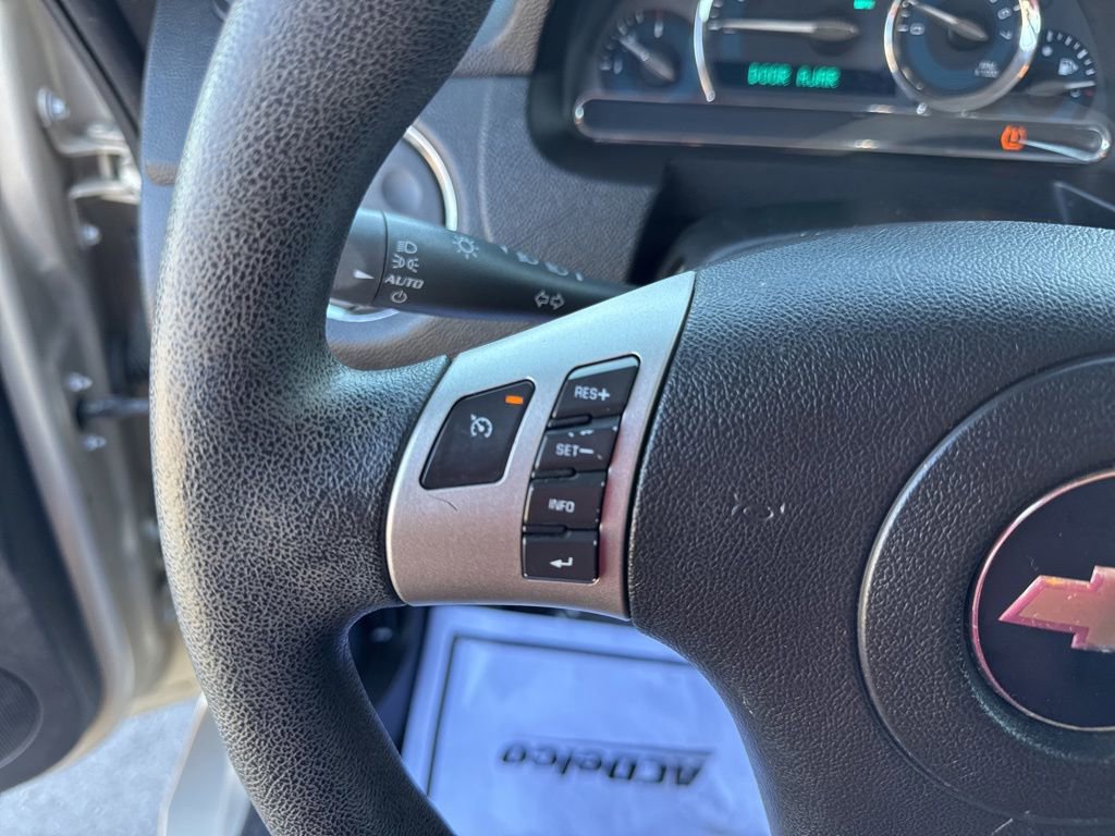 Used 2009 Chevrolet HHR LS image 15