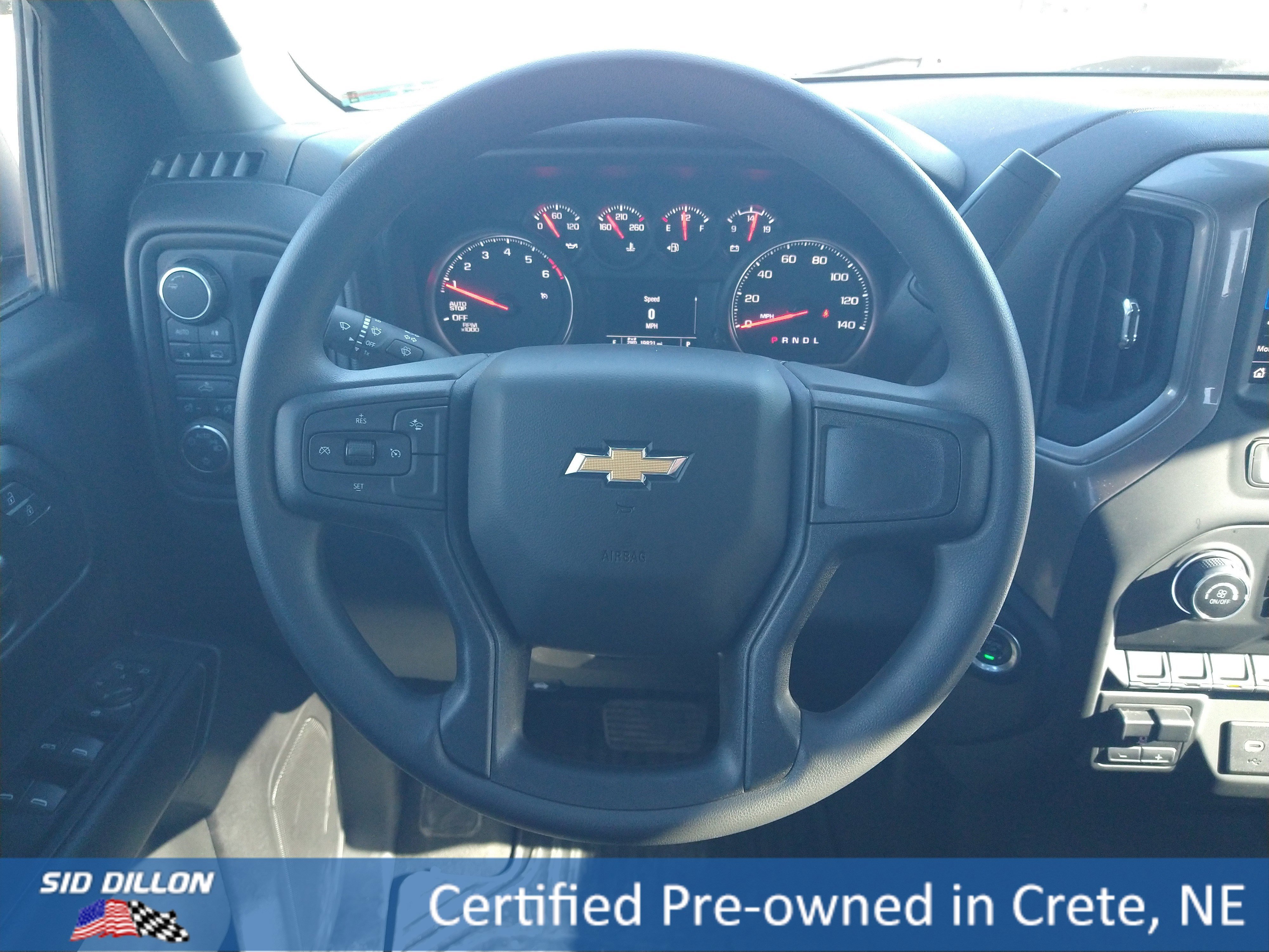 Used 2024 Chevrolet Silverado 1500 Custom image 2