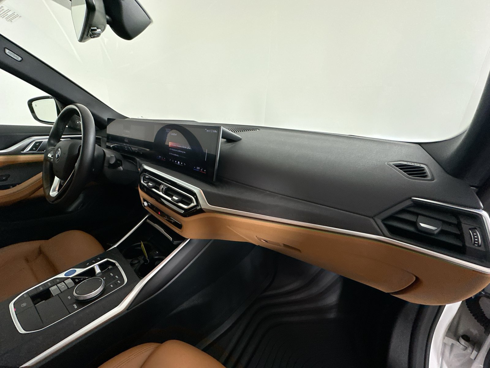 Used 2024 BMW i4 eDrive35 w/ Premium Package RWD image 47