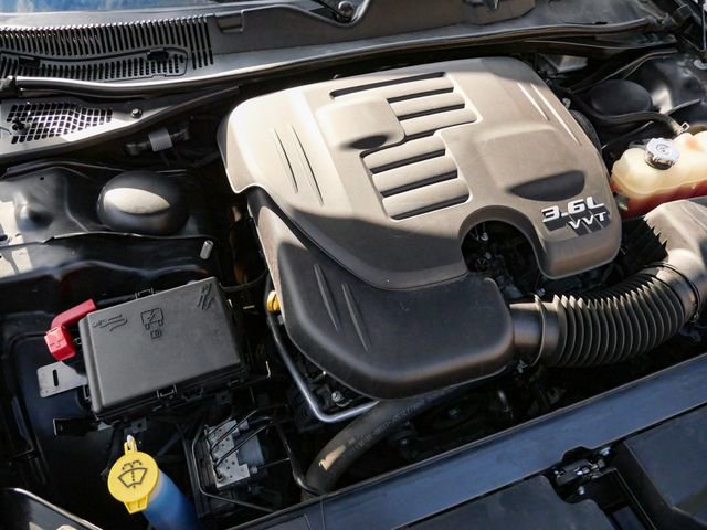 Used 2022 Dodge Challenger GT w/ Blacktop Package image 10