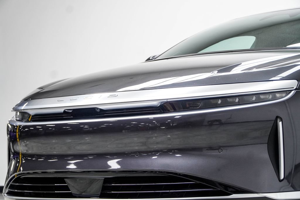 Used 2024 Lucid Air Touring AWD/4WD image 2