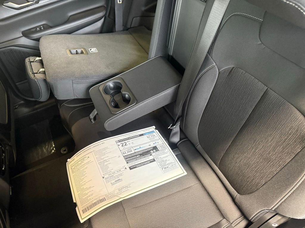 New 2026 Jeep Grand Cherokee Laredo X AWD/4WD image 29