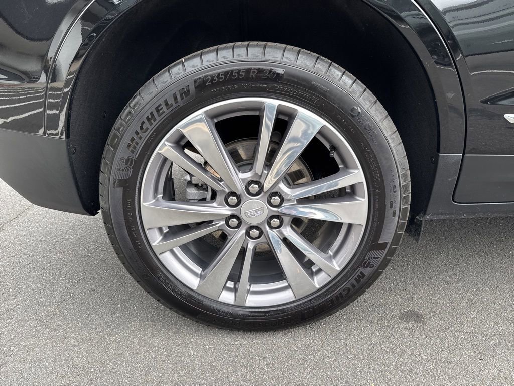 Used 2025 Cadillac XT5 Premium Luxury image 9