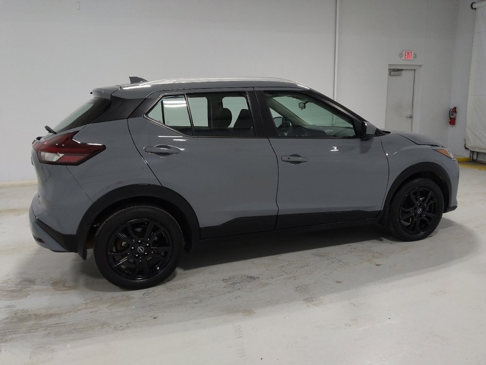 Used 2023 Nissan Kicks SV image 10