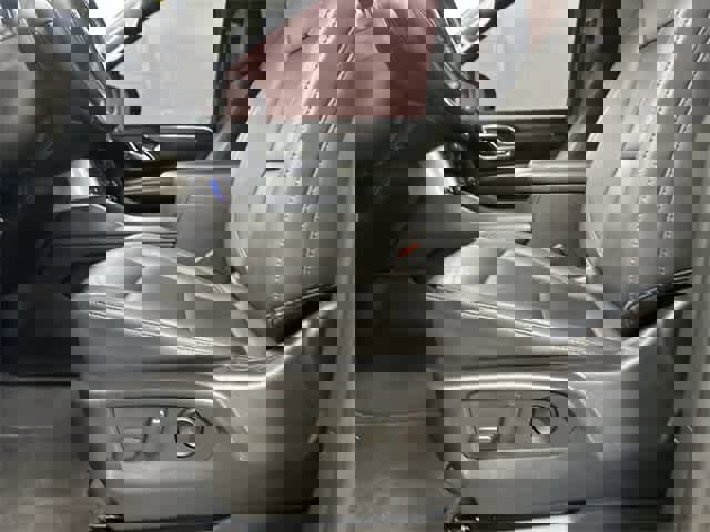 Used 2023 Chevrolet Tahoe LT image 27