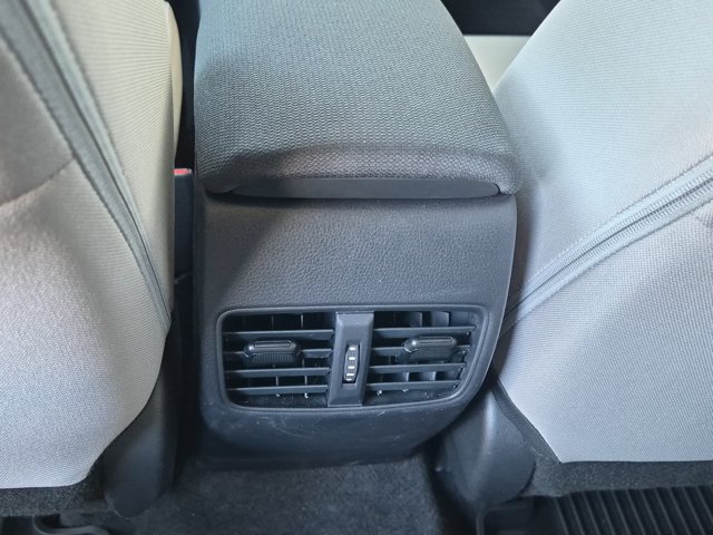 Used 2026 Toyota Corolla Cross L FWD image 16