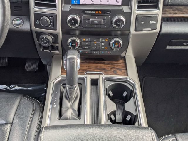 Used 2019 Ford F150 Lariat w/ Equipment Group 502A Luxury AWD/4WD image 17