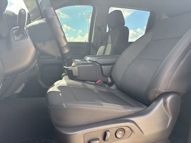 Used 2025 Chevrolet Silverado 2500 Custom w/ Custom Value Package image 20