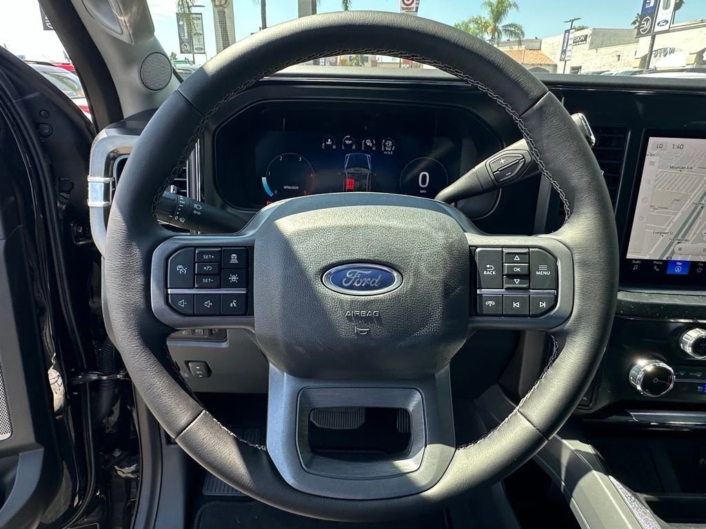 New 2025 Ford F350 Lariat w/ Black Appearance Package AWD/4WD image 18