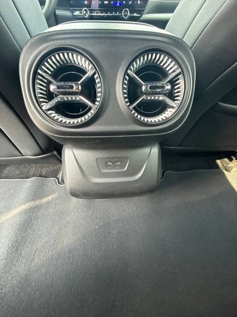 Used 2024 Chevrolet Blazer EV LT AWD/4WD image 31