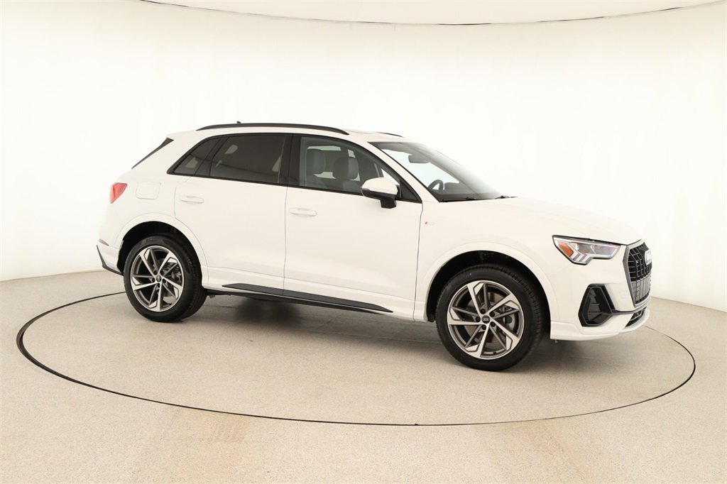 New 2025 Audi Q3 2.0T Premium image 9