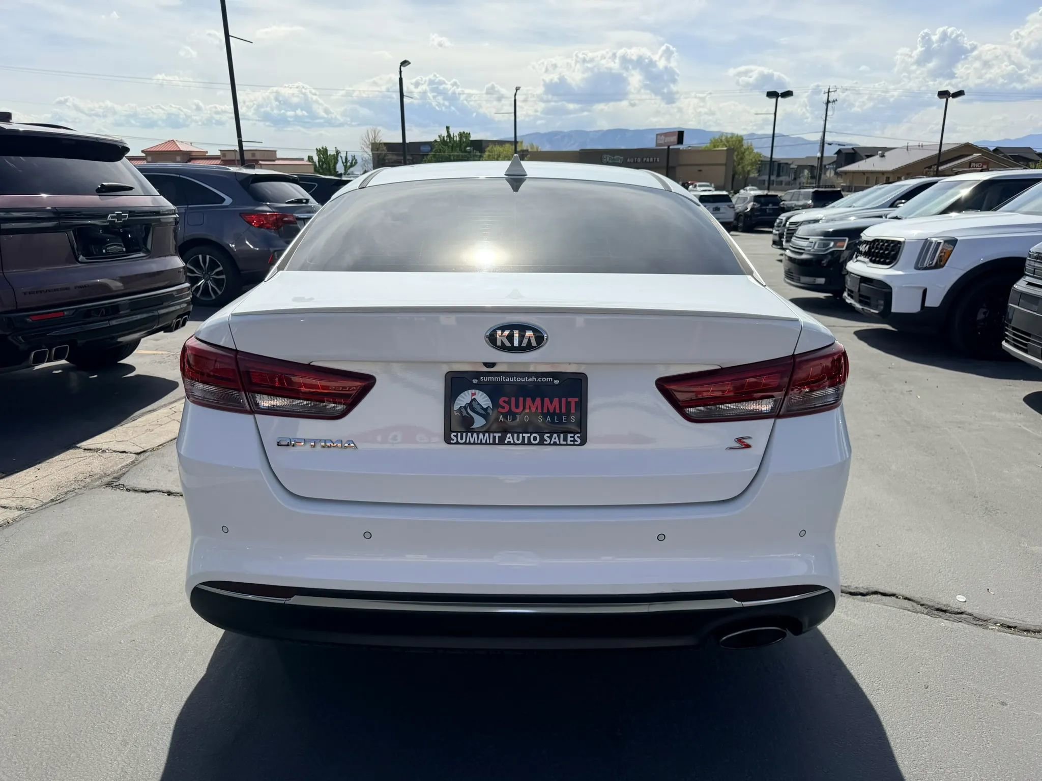 Used 2018 Kia Optima S FWD image 5
