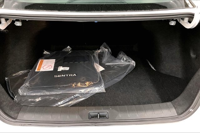 New 2026 Nissan Sentra SV w/ SV Convenience Package FWD image 38