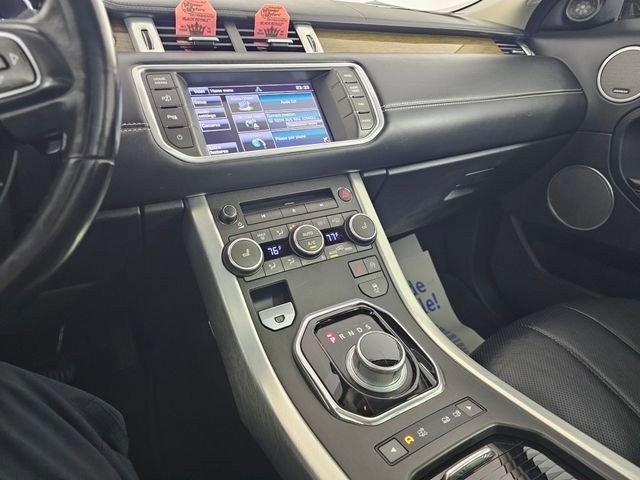 Used 2014 Land Rover Range Rover Evoque Prestige image 30