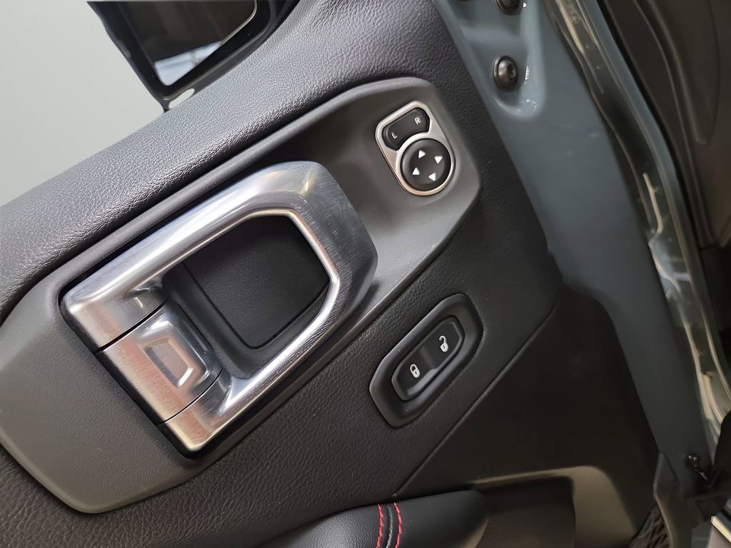 Used 2024 Jeep Wrangler Unlimited Rubicon image 11