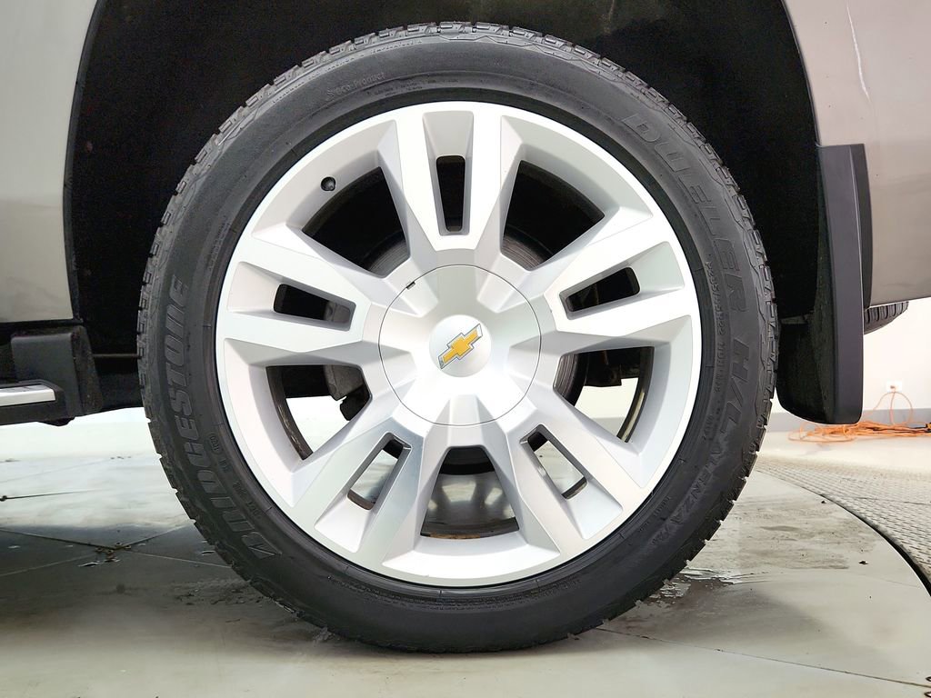 Used 2018 Chevrolet Tahoe Premier image 45