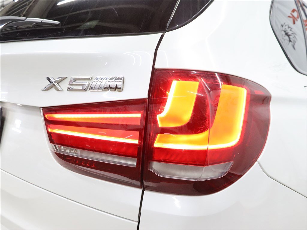 Used 2017 BMW X5 xDrive50i AWD/4WD image 14
