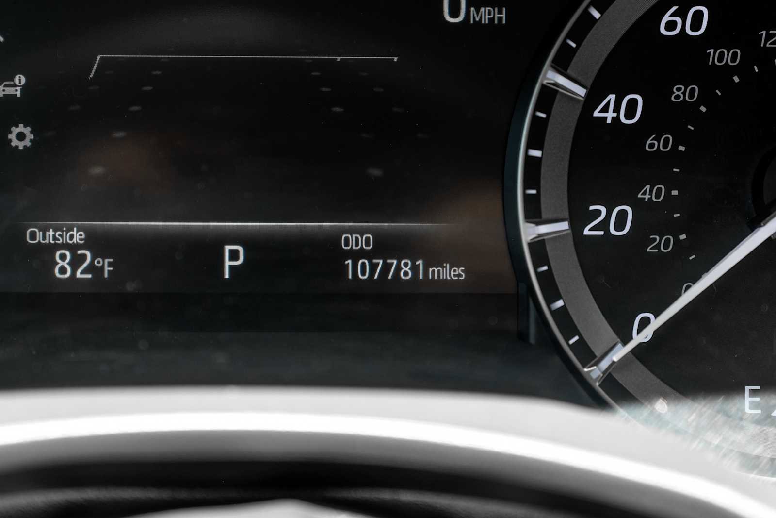 Used 2020 Toyota Highlander XLE FWD image 22