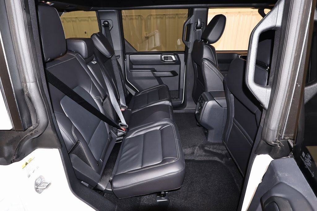 New 2026 Ford Bronco Outer Banks image 14