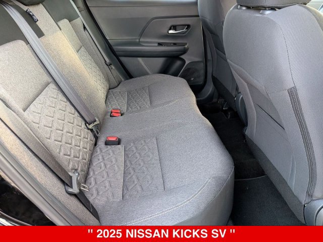 Certified 2025 Nissan Kicks SV w/ SV Premium Package AWD/4WD image 35