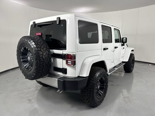 Used 2017 Jeep Wrangler Unlimited Sahara w/ Mopar Chrome Edition Group AWD/4WD image 31