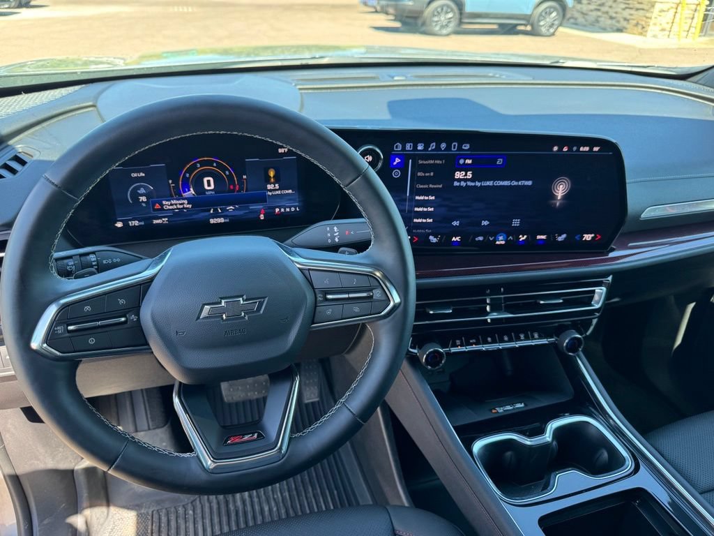 Used 2025 Chevrolet Traverse Z71 AWD/4WD image 6