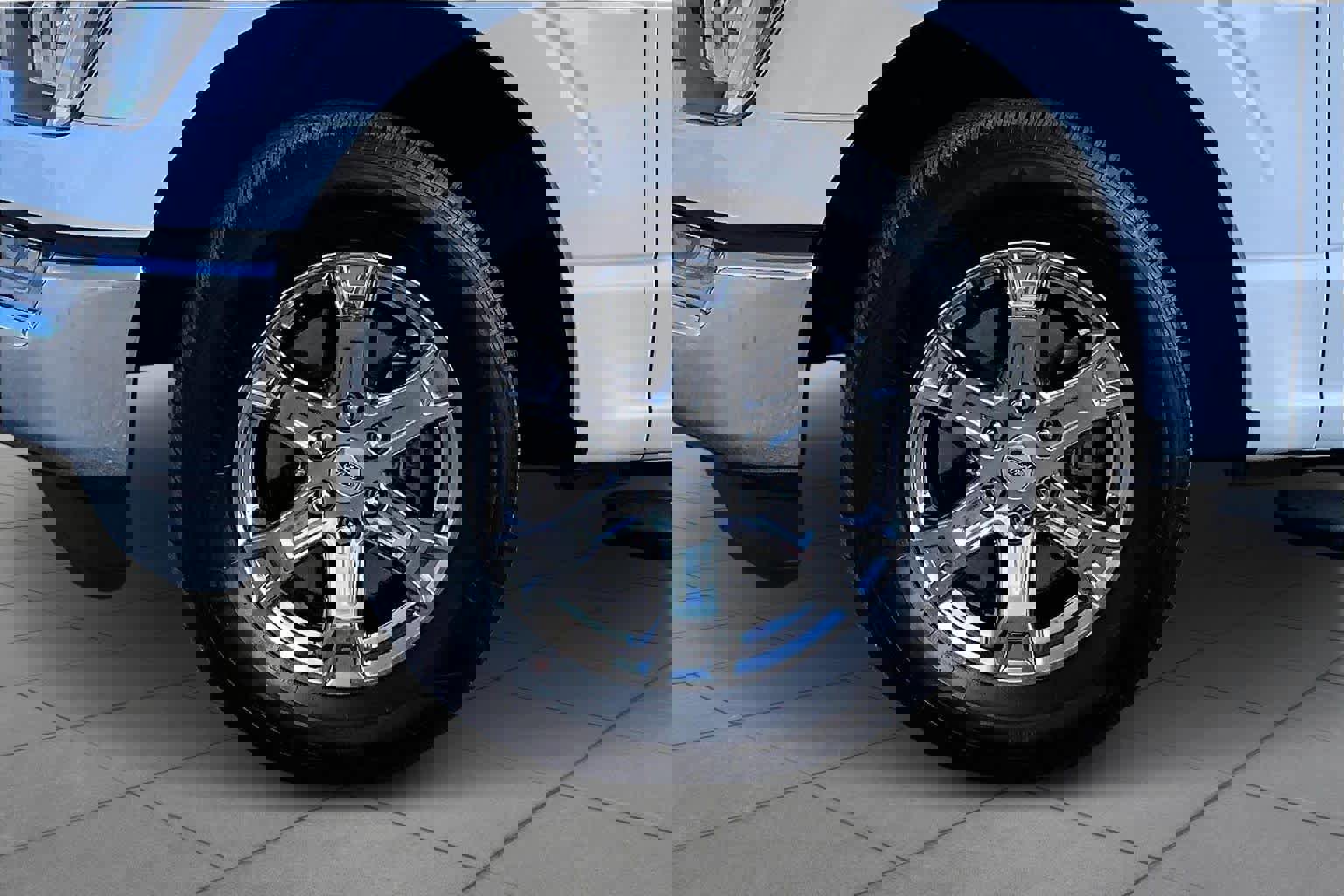 Certified 2023 Ford F150 XLT w/ Equipment Group 302A High image 11