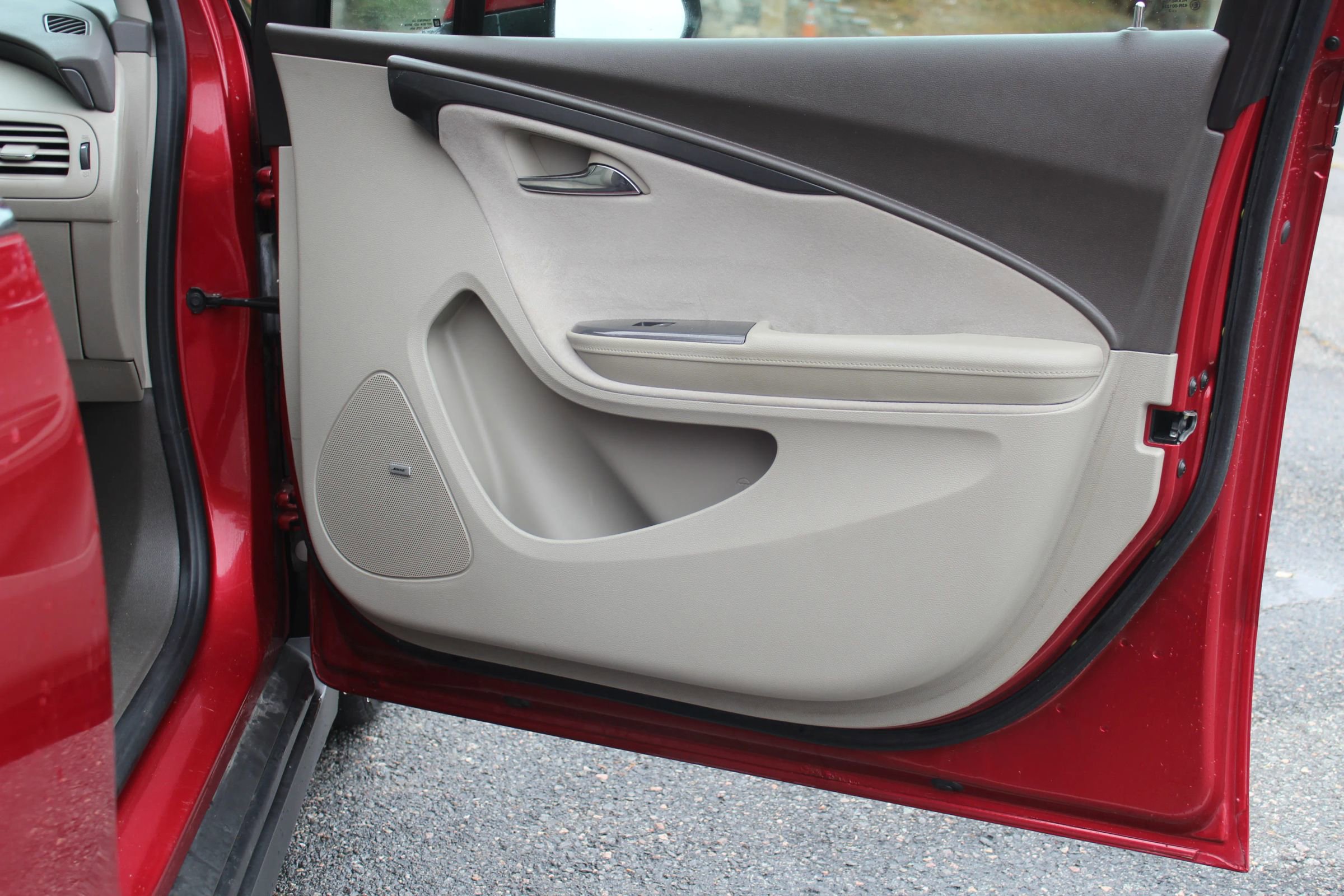 Used 2014 Chevrolet Volt Premium w/ Premium Trim Package image 18