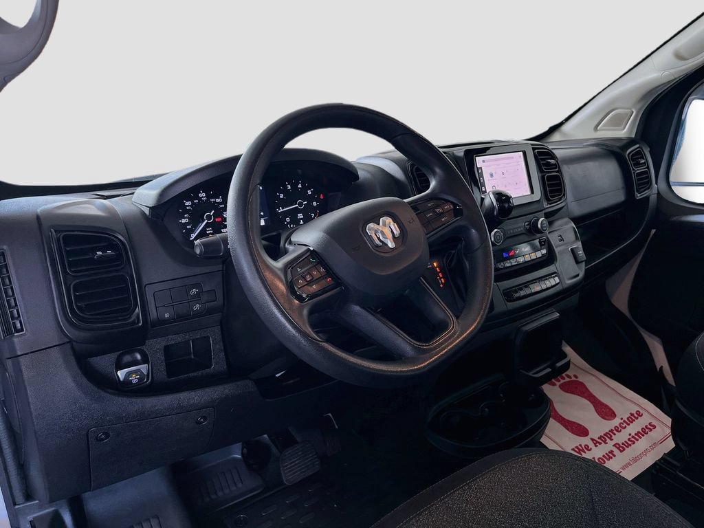 Used 2023 RAM ProMaster 2500 w/ Convenience Group FWD image 9