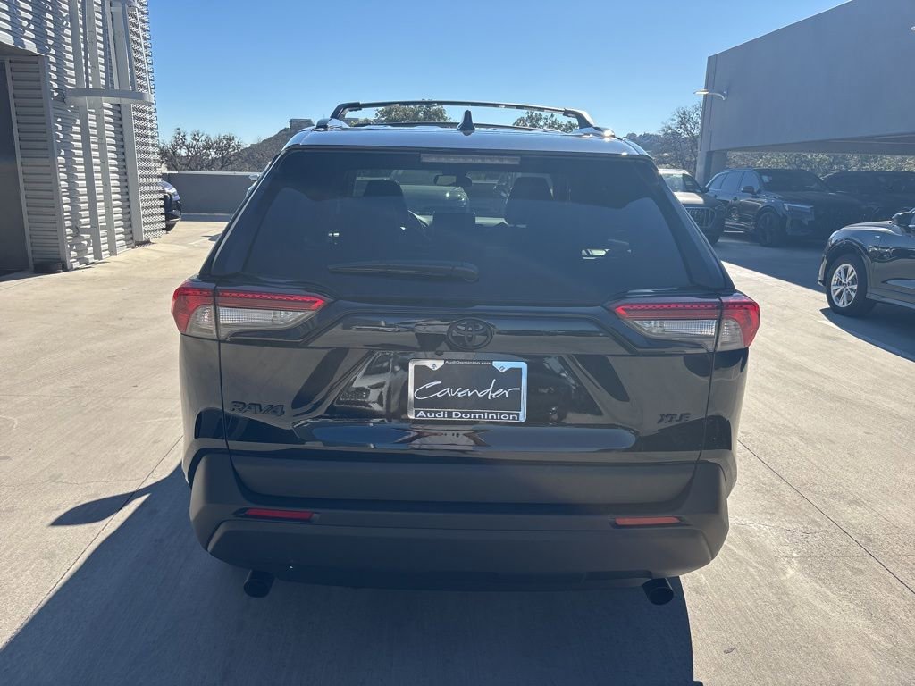 Used 2025 Toyota RAV4 XLE Premium image 7