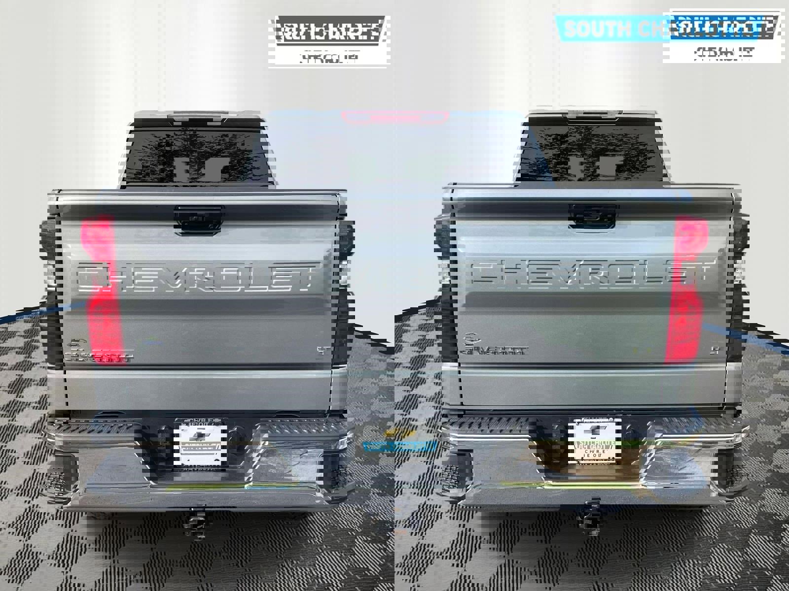 Used 2025 Chevrolet Silverado 1500 LT image 6