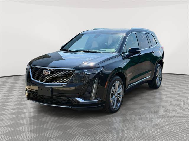 Used 2024 Cadillac XT6 Premium Luxury w/ Technology Package AWD/4WD image 3