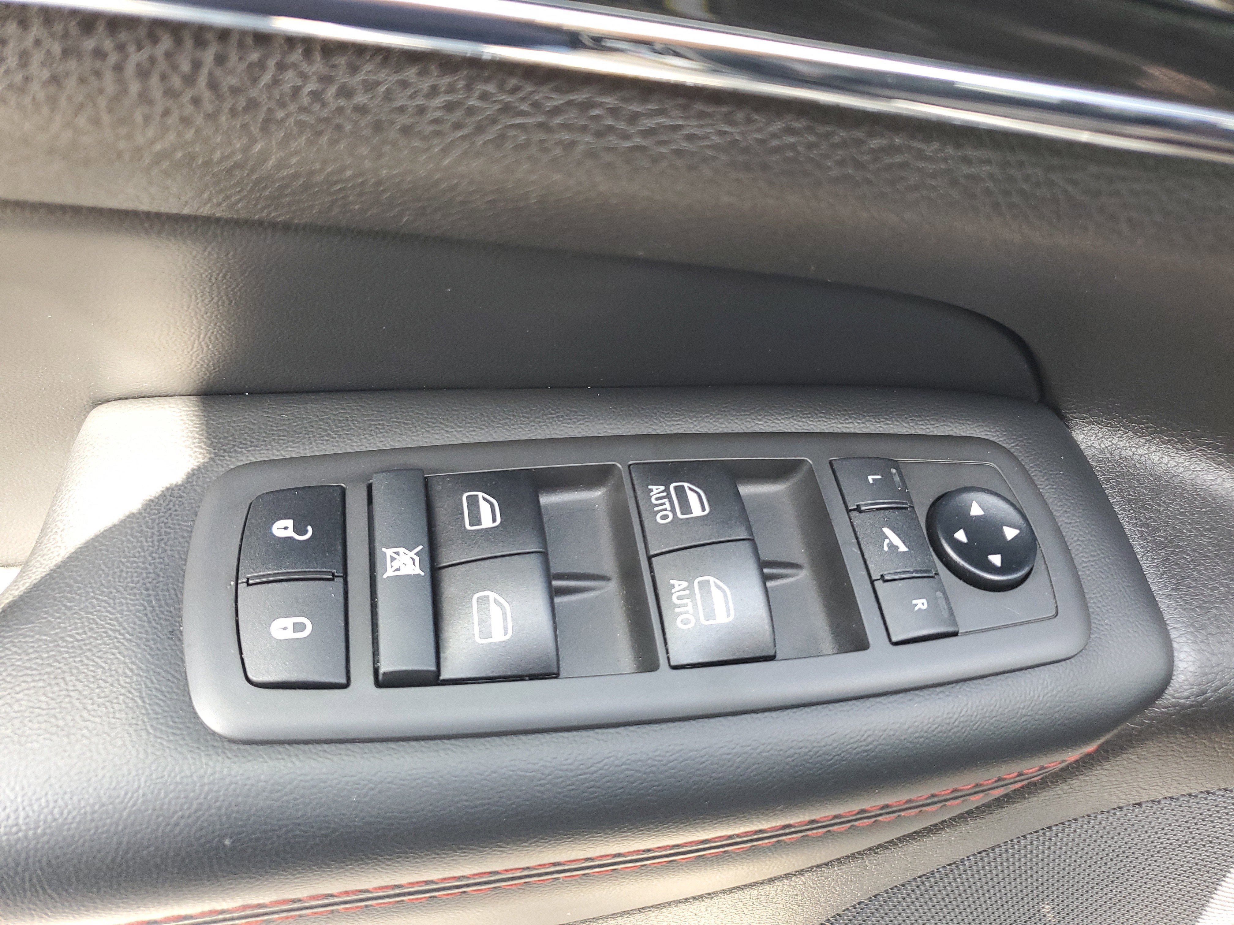 Used 2021 Jeep Grand Cherokee Trailhawk image 31