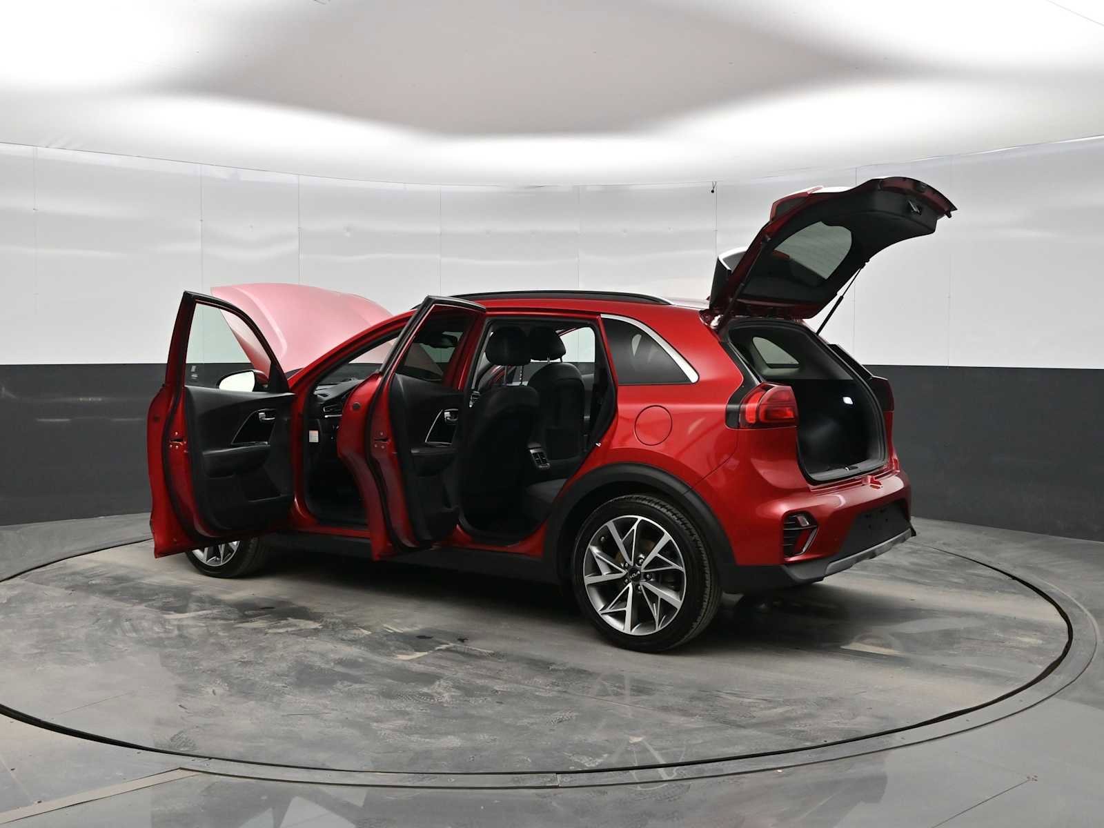 Used 2022 Kia Niro Touring Special Edition image 41