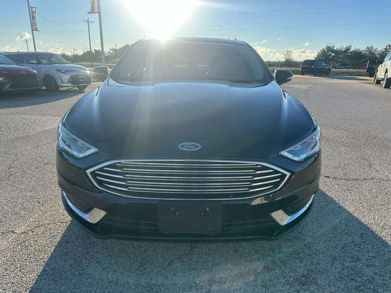 Used 2018 Ford Fusion SE w/ Fusion SE Technology Package image 8