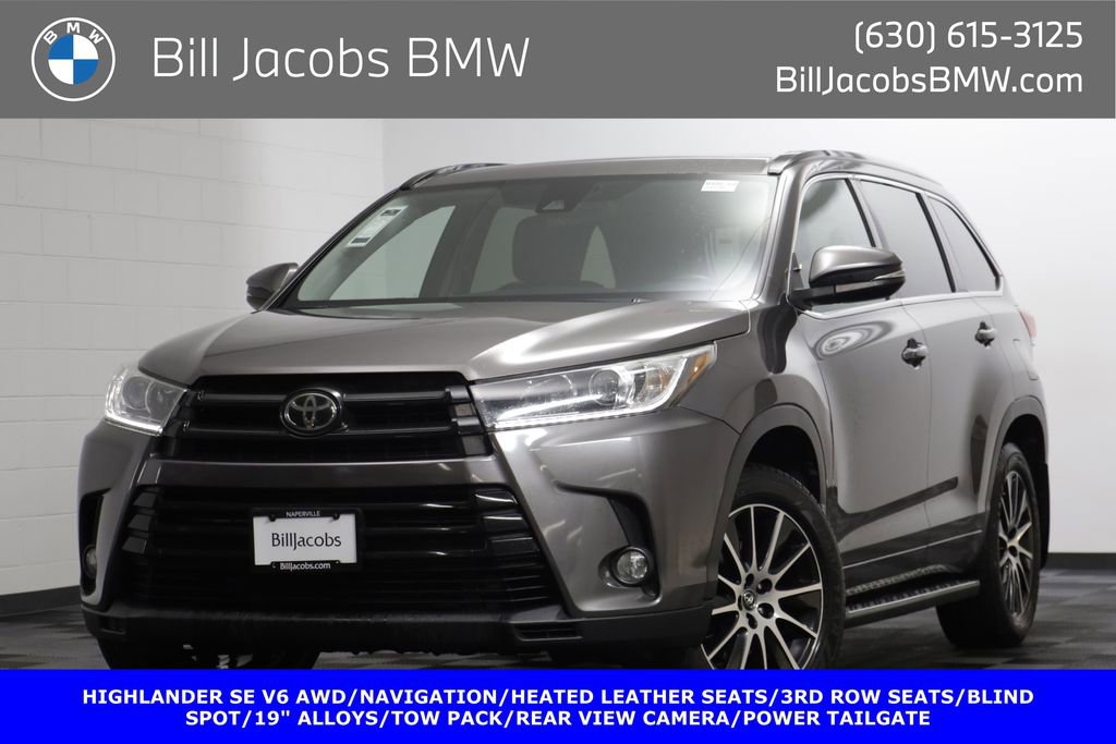 Used 2017 Toyota Highlander SE AWD/4WD image 1