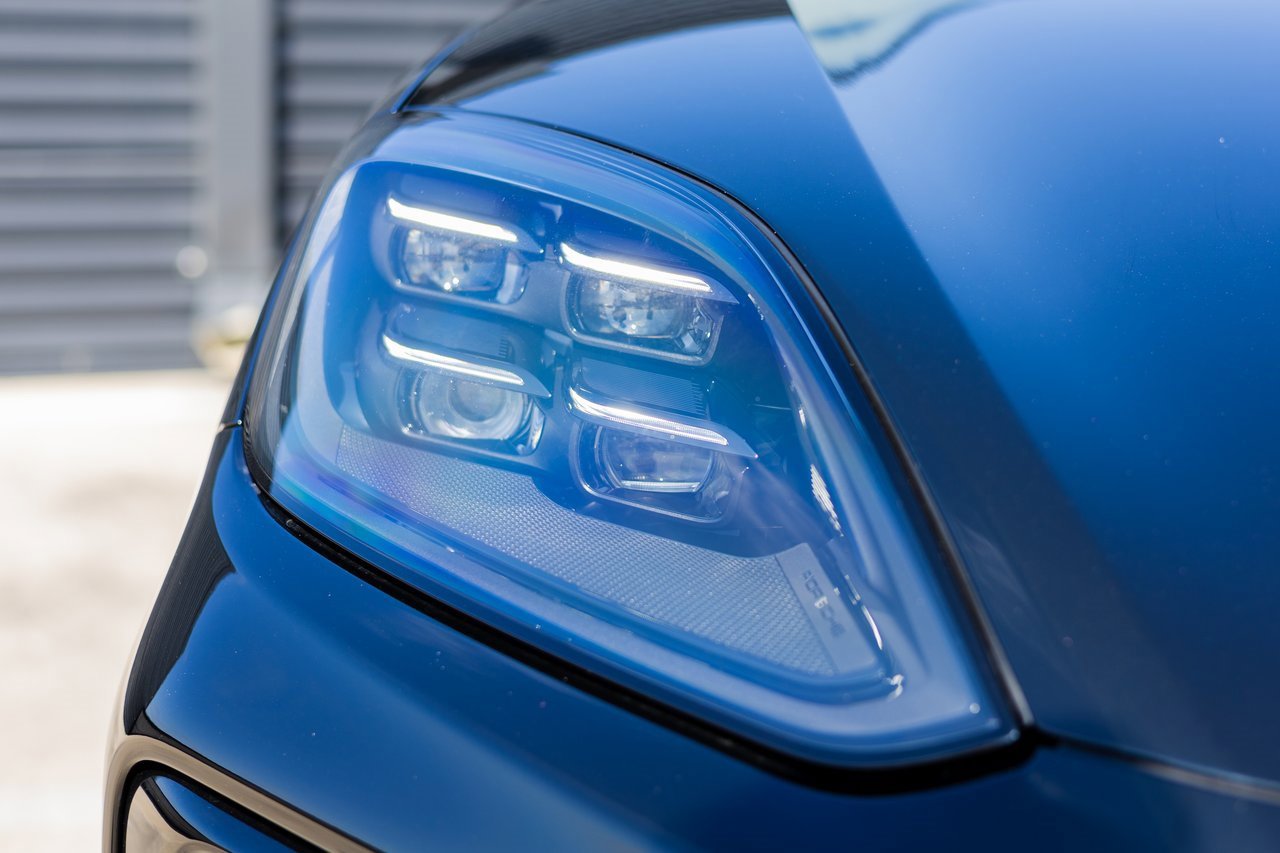 New 2026 Porsche Cayenne S image 13