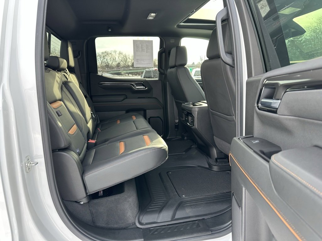 Used 2025 GMC Sierra 1500 AT4 w/ AT4 Premium Package image 13