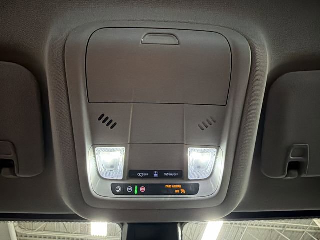Used 2023 GMC Acadia SLE w/ Driver Convenience Package AWD/4WD image 22