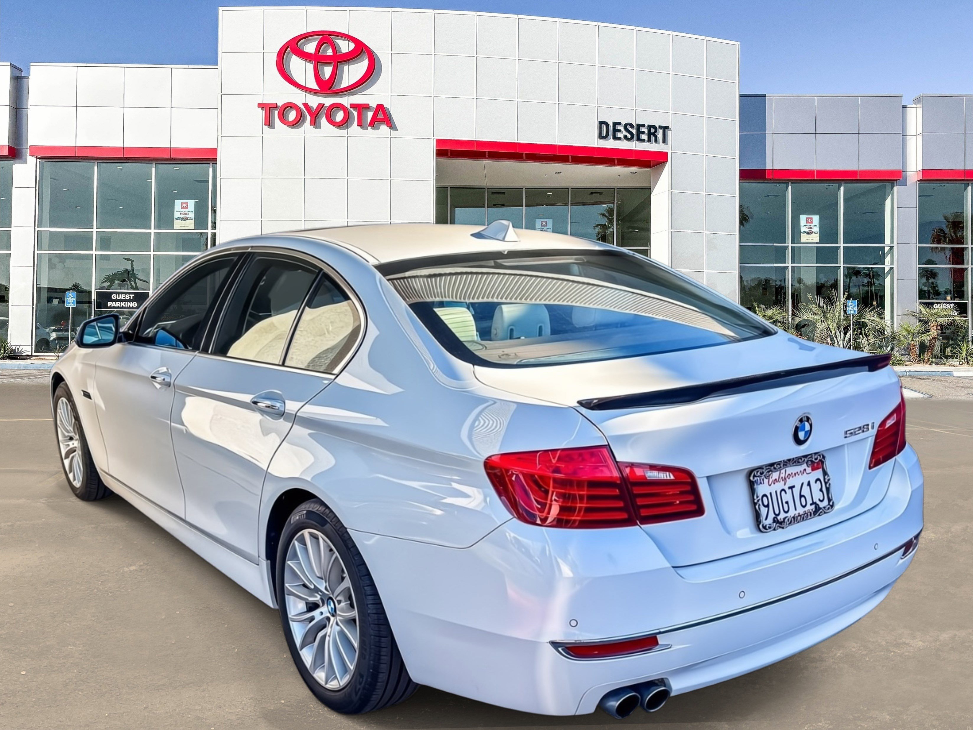 Used 2014 BMW 528i Sedan image 4