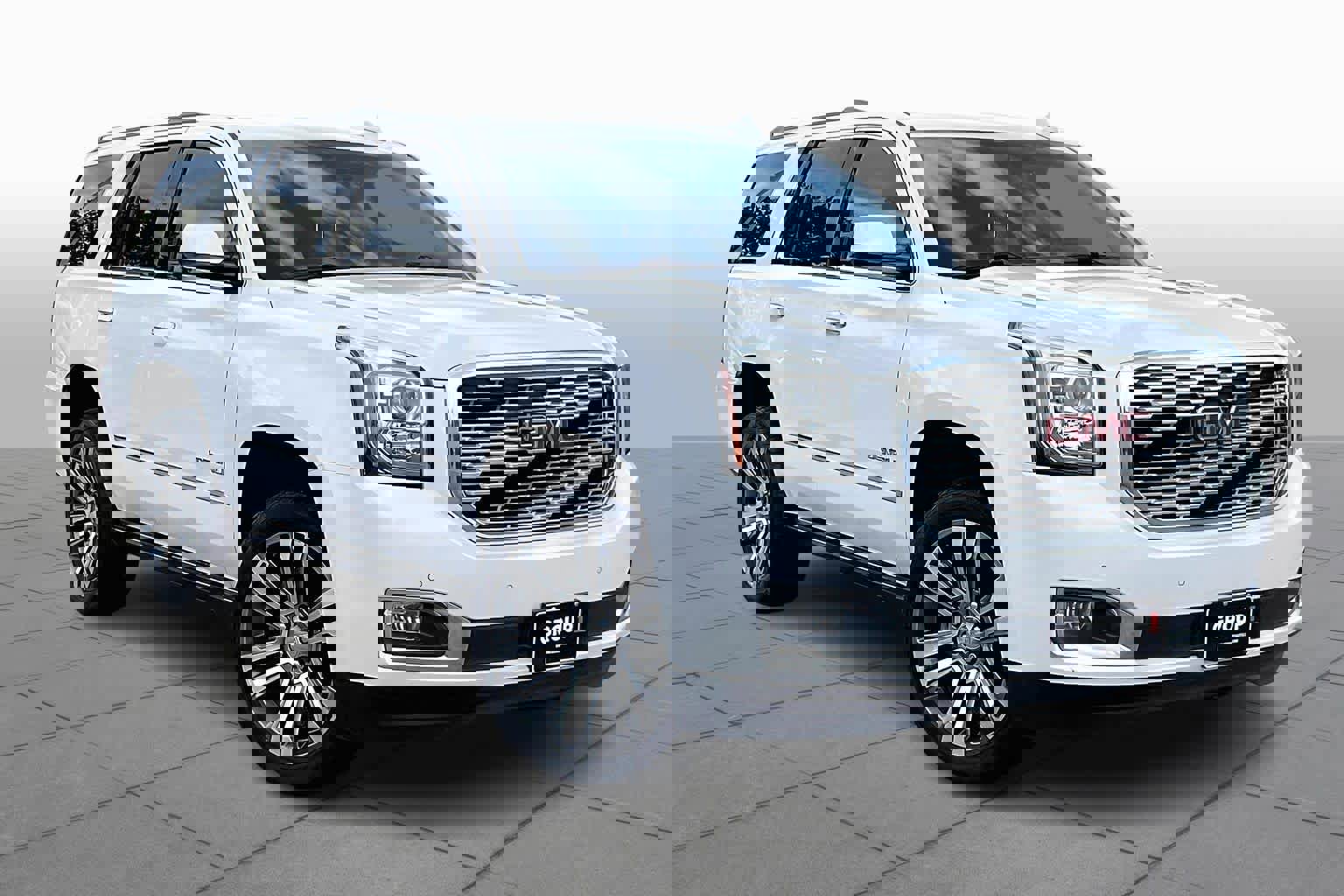 Used 2019 GMC Yukon Denali w/ Denali Ultimate Package image 3