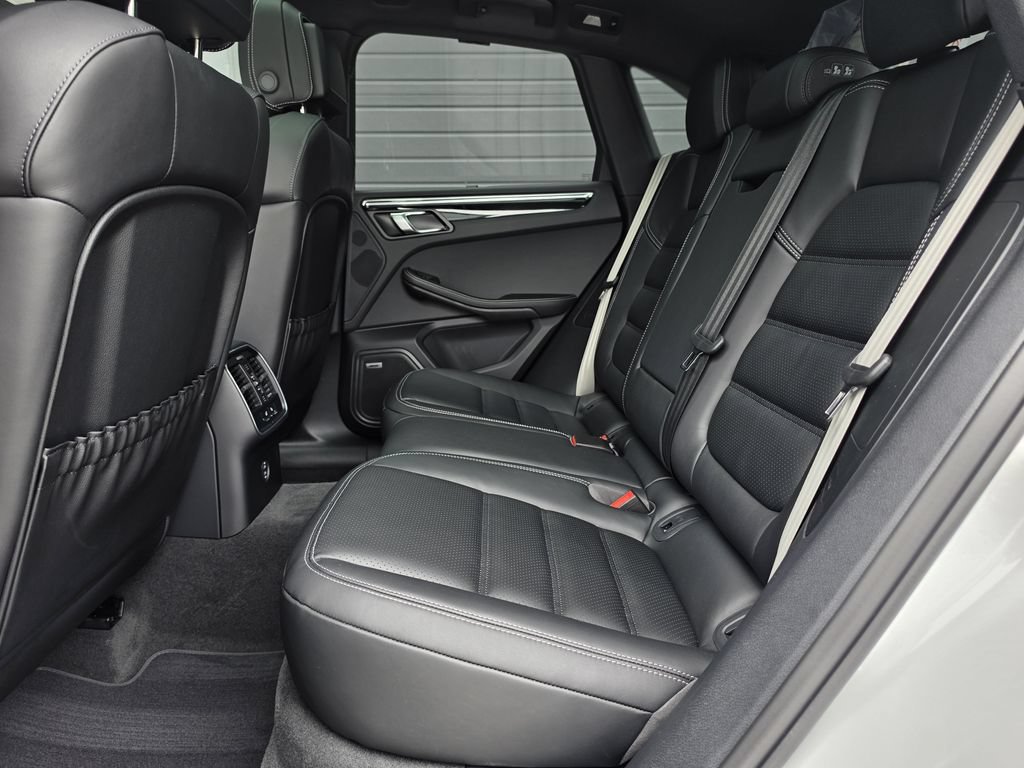 New 2026 Porsche Macan S AWD/4WD image 18