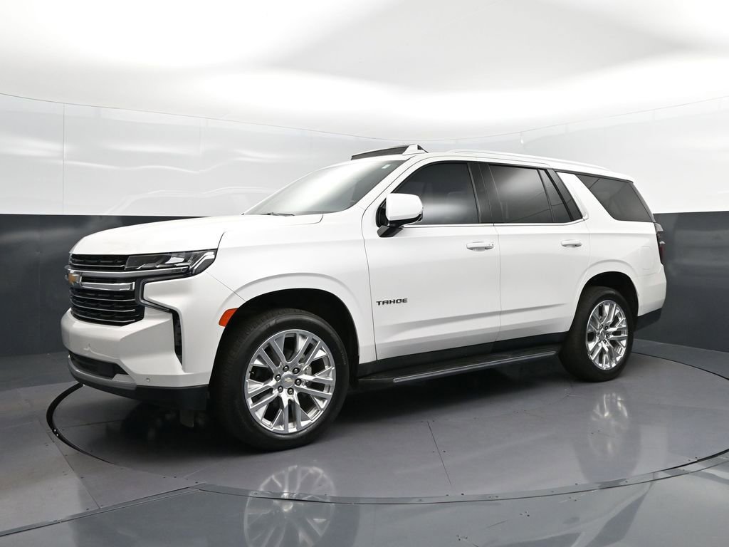 Used 2022 Chevrolet Tahoe LT w/ LT Signature Package AWD/4WD image 3