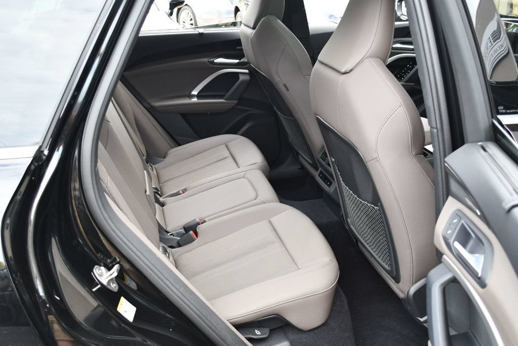 Used 2025 Audi Q5 Prestige AWD/4WD image 19