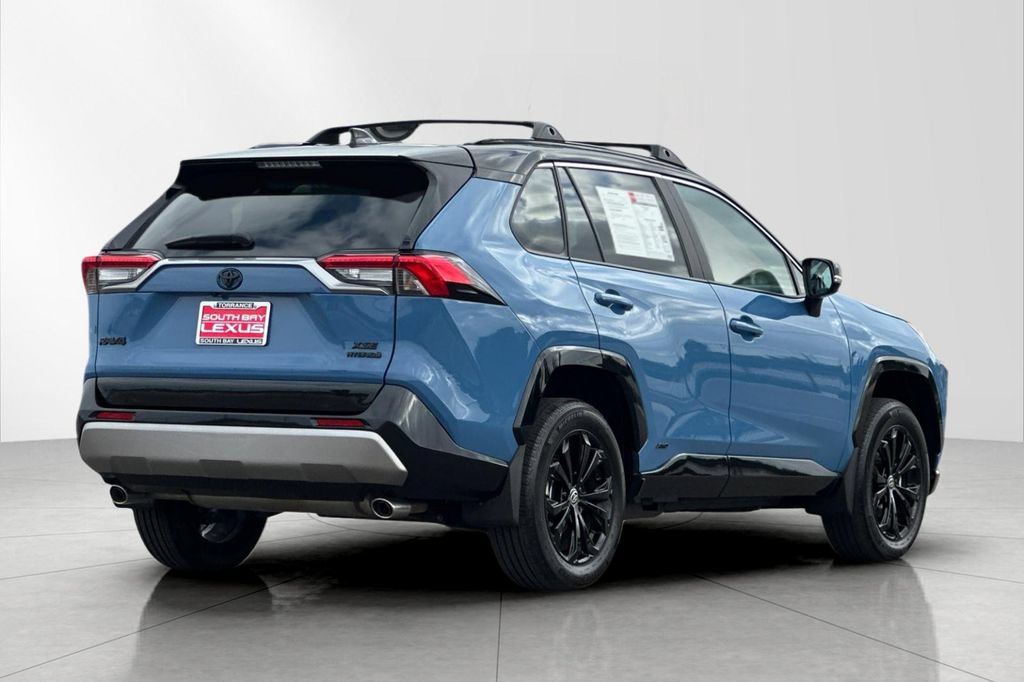 Used 2024 Toyota RAV4 XSE AWD/4WD image 6