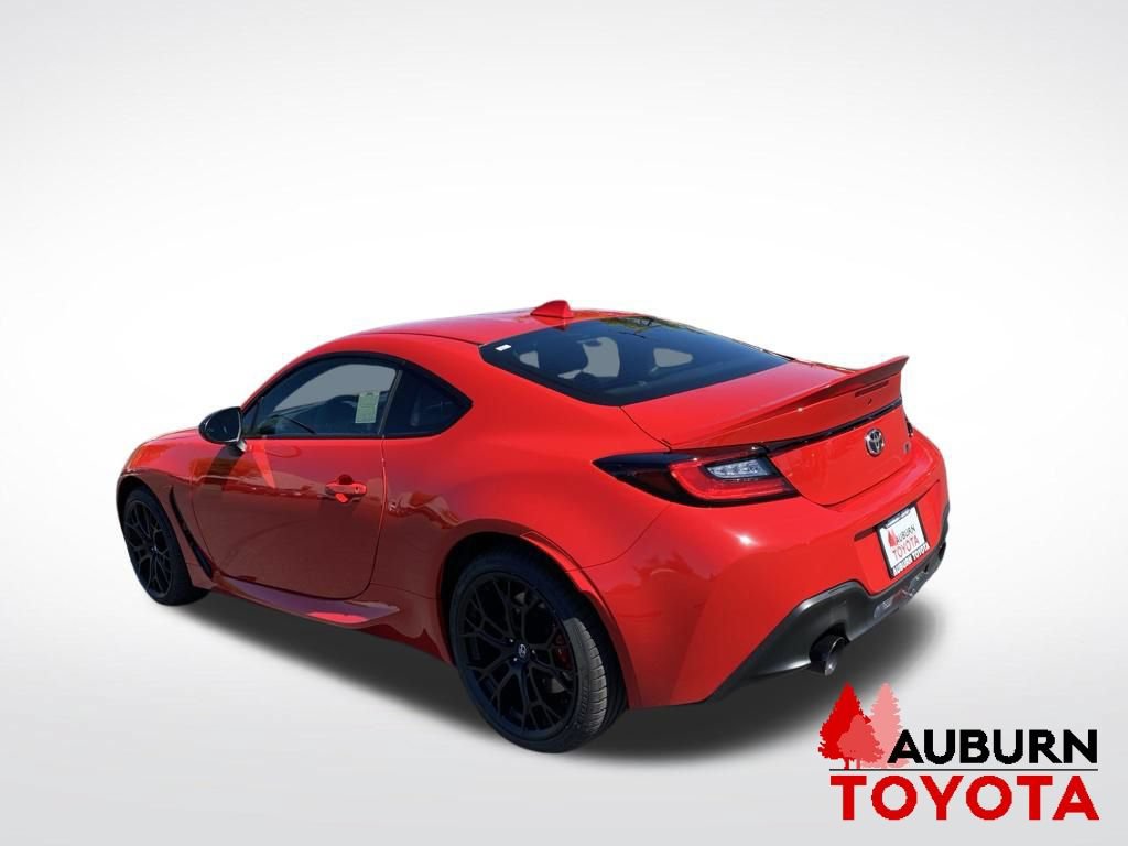 New 2026 Toyota GR86 Premium RWD image 5