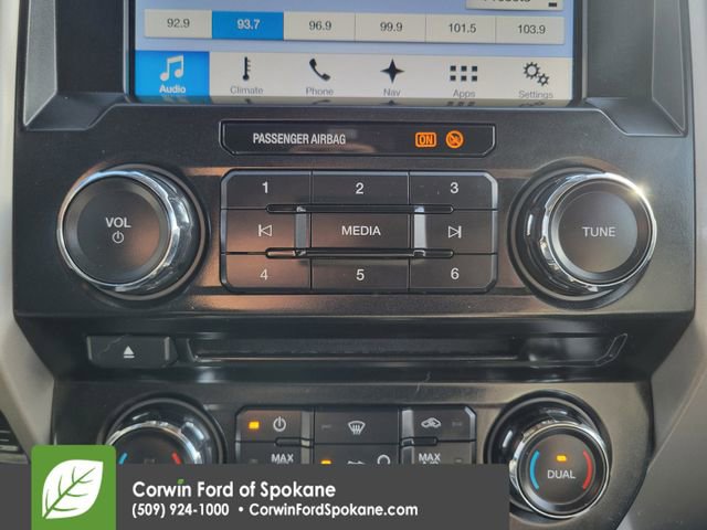 Used 2017 Ford F350 Lariat image 30