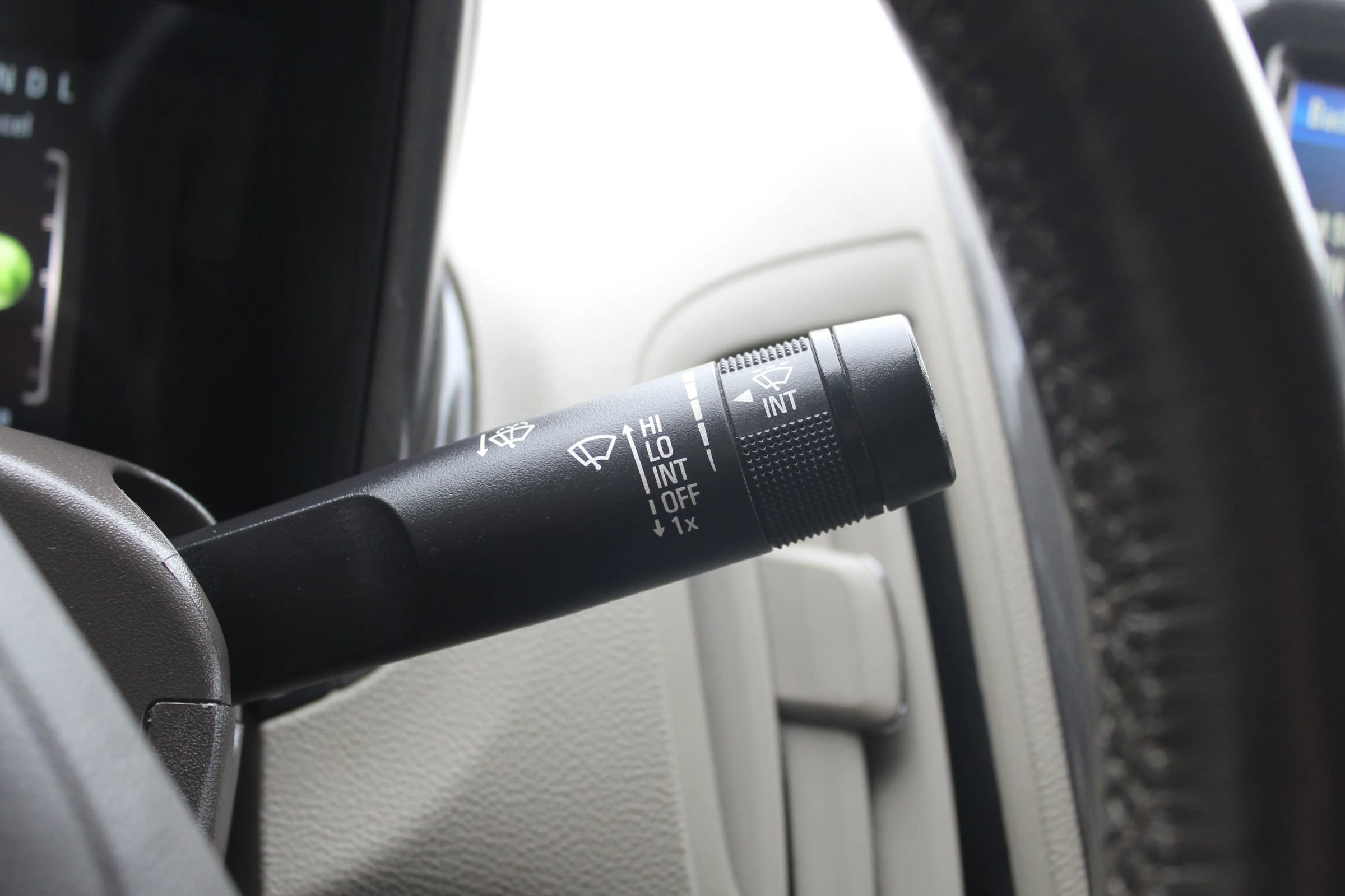 Used 2014 Chevrolet Volt Premium w/ Premium Trim Package image 30