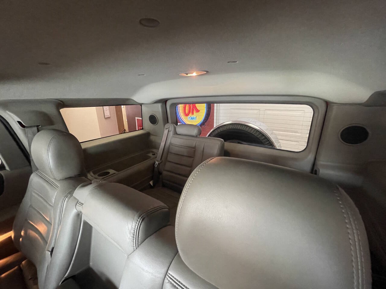 Used 2004 HUMMER H2 AWD/4WD image 30