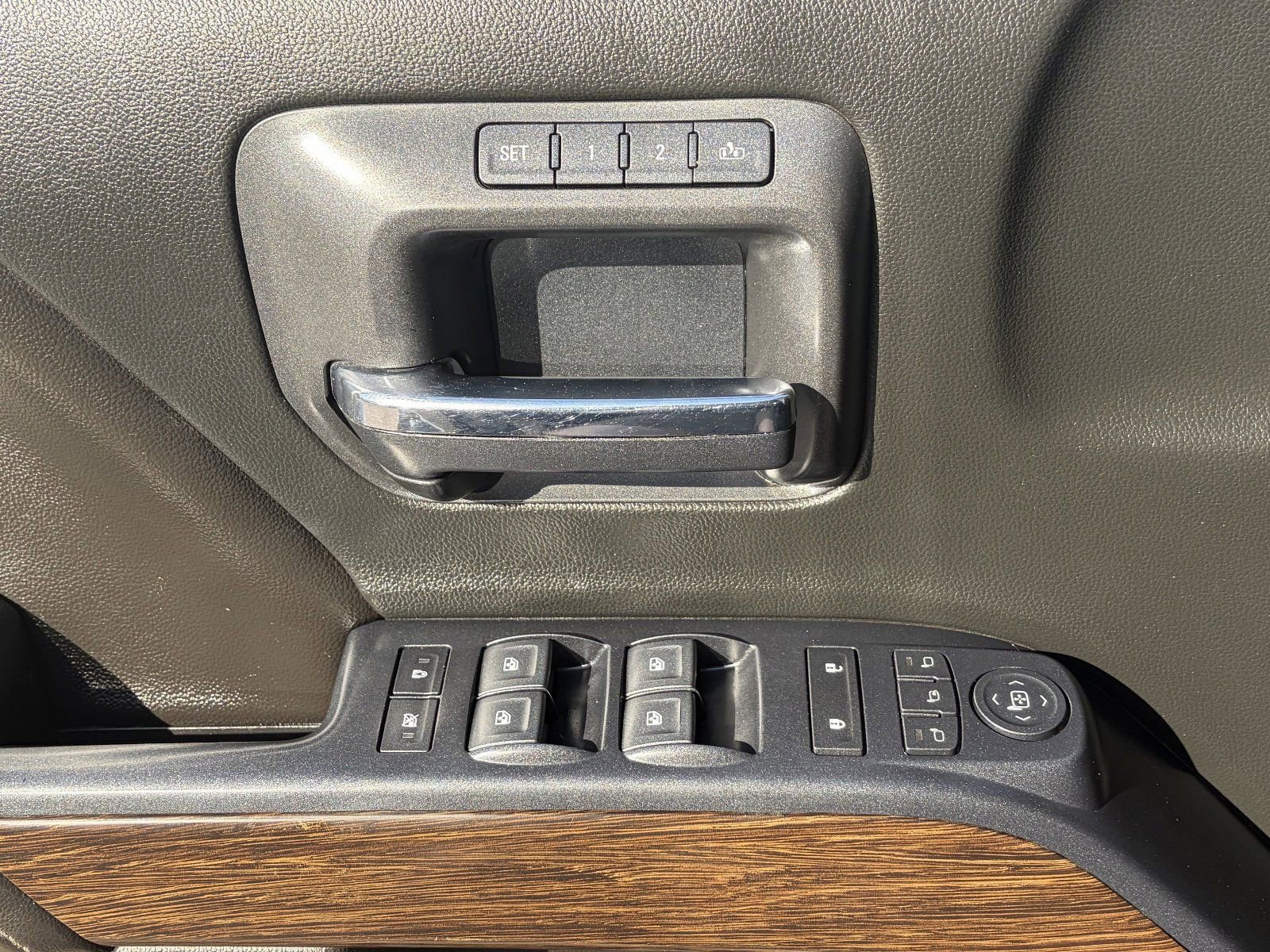 Used 2019 GMC Sierra 2500 Denali w/ Duramax Plus Package image 23